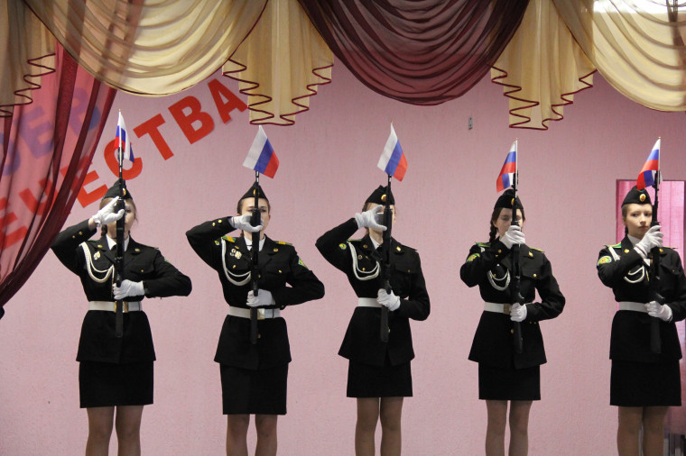 Ученики школы рассказали о патриотизме.